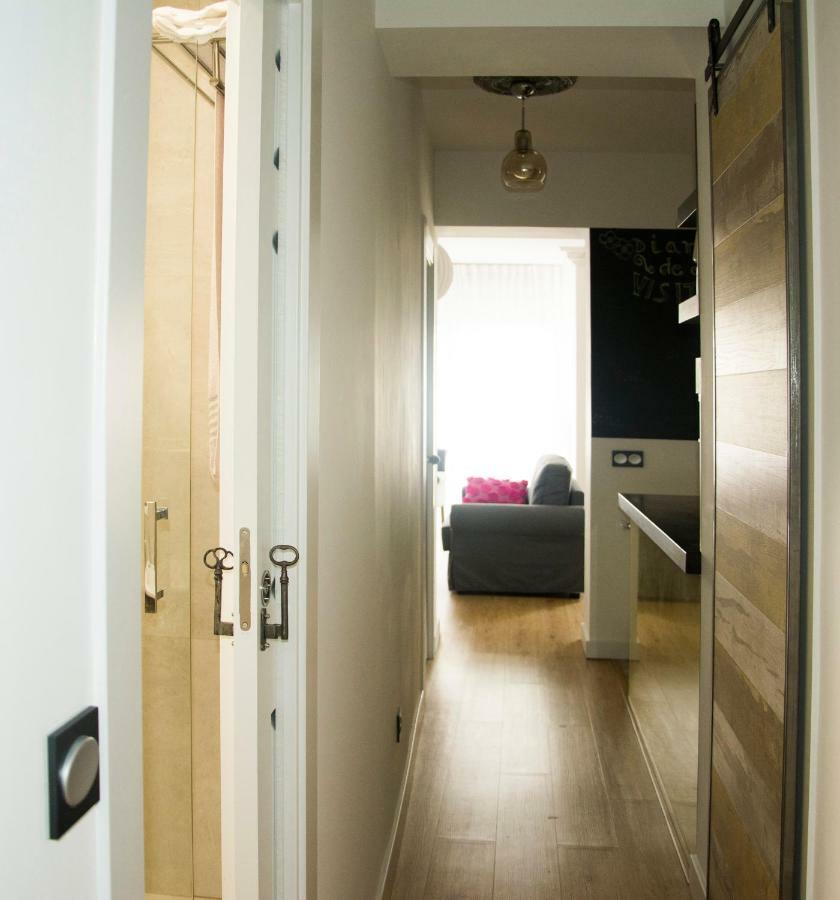 Visitor'S Book Apartment มาดริด ภายนอก รูปภาพ